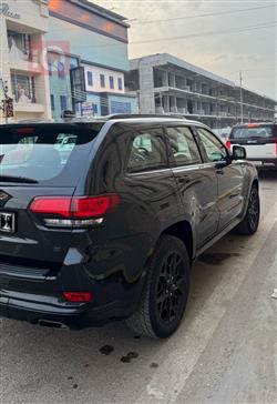 جيب جراند شيروكي